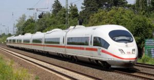 4. Siemens Velaro E / AVS 103, 350 km/h, Hiszpania Najszybszy pociąg