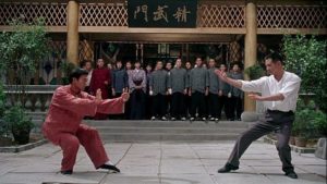 Garść legendarnych filmów kung fu, które koniecznie powinniście zobaczyć. Najlepsze filmy kung fu wszech czasów. Lista filmów o kung fu . Bruce Lee filmy o kung fu .