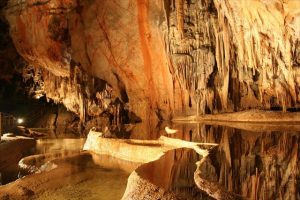 Cherry Cave-grottor i Slovakien