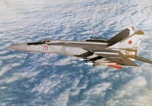Mikoyan-Gurevich MiG-25    3000 km/h El caza más rápido