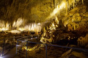   Jewel Cave , USA , Dakota Południowa Największa jaskinia na świecie  