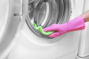 Cómo deshacerse del olor a lavadora Olor a lavadora , Olor a lavadora - causas y cómo deshacerse de él .  