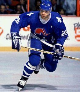 Peter Št'astný Słowacy w NHL