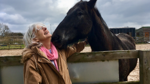 häst förklarar kärlek Dela luften med dig