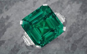 Smaragd - 305 000 EUR za karát