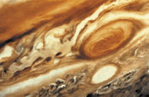 Datos interesantes sobre el Universo 10. La mancha roja de Júpiter se reduce