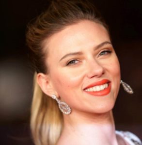 Scarlett Johansson - Nejkrásnější žena světa