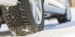 Sledujte pneumatiky - Zimní pneumatiky 205 55 r16