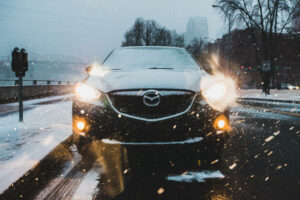 Skontrolujte svetlá na vozidle - Zimná údržba vozidla
