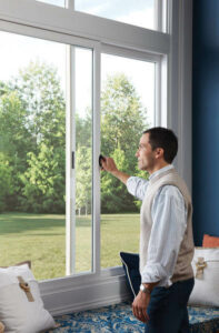Nezabudnite na rám okna - Ako umyť okná bez šmúh
