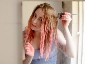 Insektsmedel - Hur man tvättar hårfärg från huden