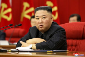 Severná Kórea zaujímavosti Kult osobnosti - Severná Kórea zaujímavosti