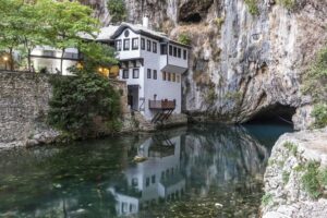 Klášter Blagaj - zajímavosti Bosny a Hercegoviny