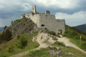 Poklad Báthoryovcov – Tajomstvo hradu Čachtice