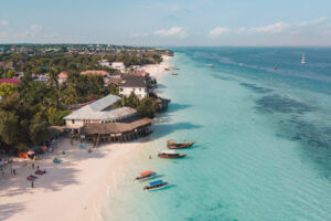 Přírodní krásy Zanzibaru: Pláže, korály a divoká příroda