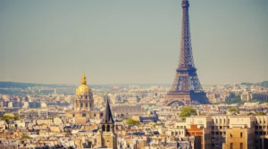 Rychlá výstavba - atrakce Eiffelovy věže